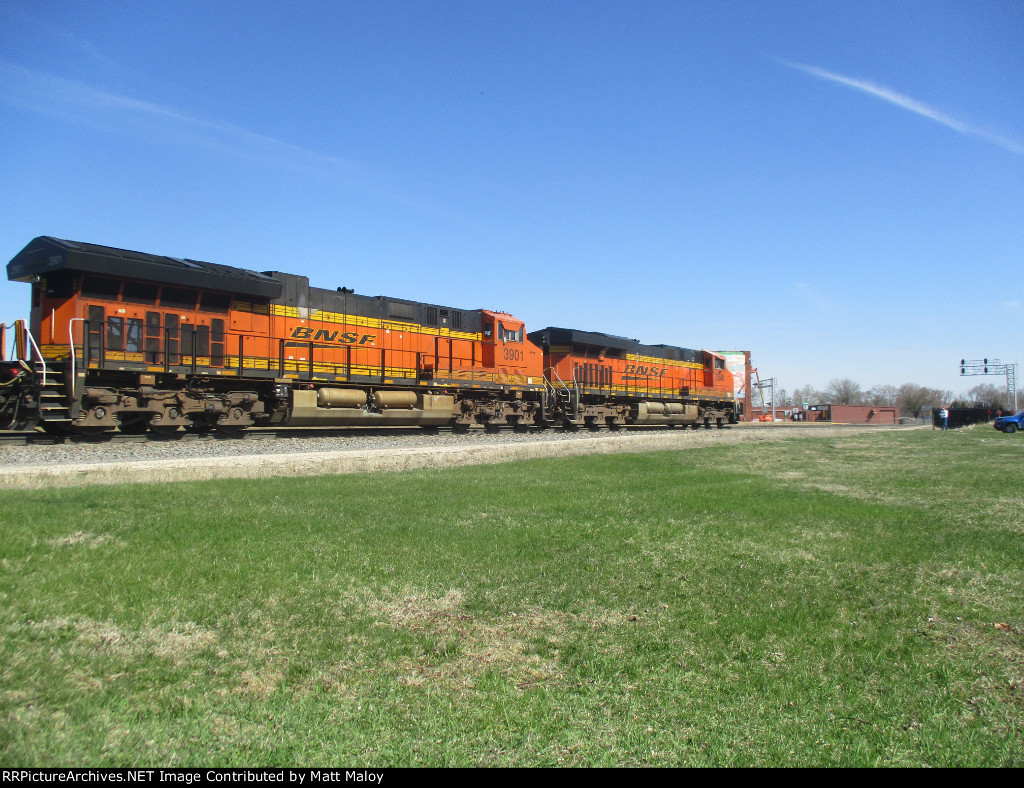 BNSF 7504